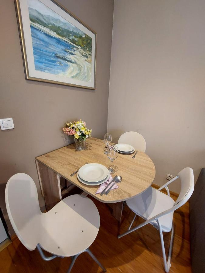 Apartment Vira Makarska Exteriör bild